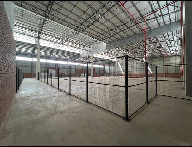 5,151M² WAREHOUSE TO LET IN SAMRAND BUSINESS PARK